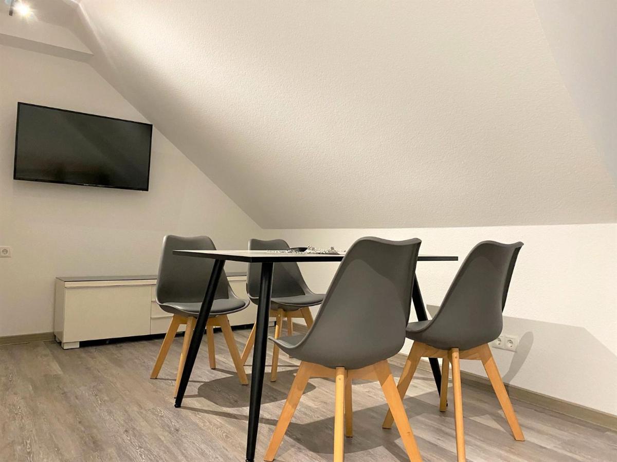 Fancy, Ep Tickets Ueber Uns Erhaeltlich Apartment